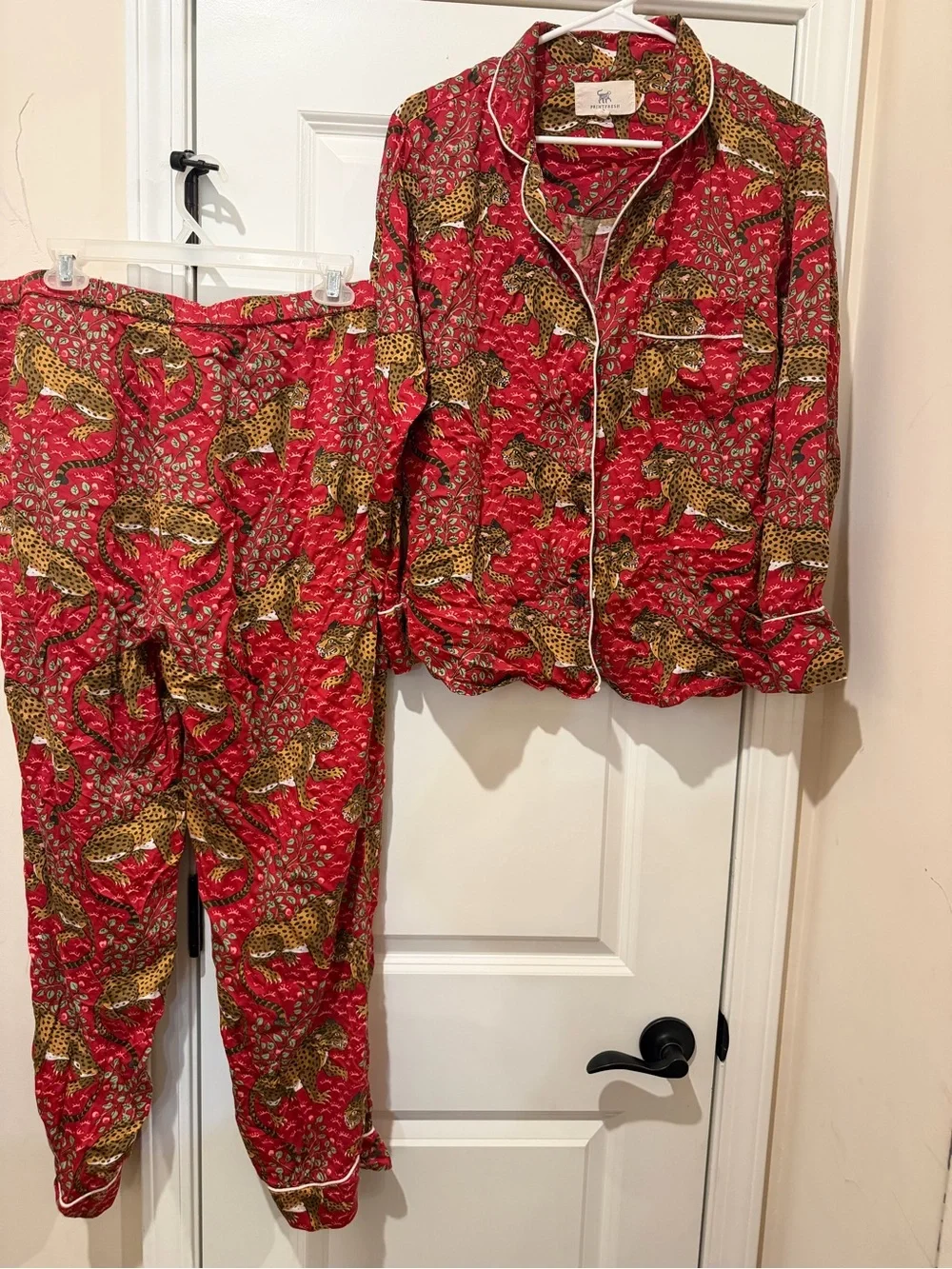 Printfresh Pajama Set Bagheera Cheetah Long Sleeve Button Pink Lightweight- Sz M